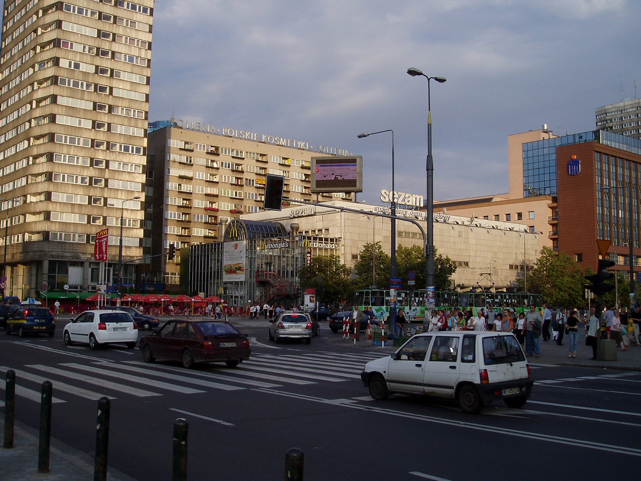 Warsaw Billboard (Wide)